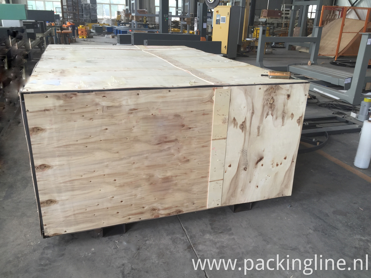 Semi Automatic Pallet Wrapping Machine